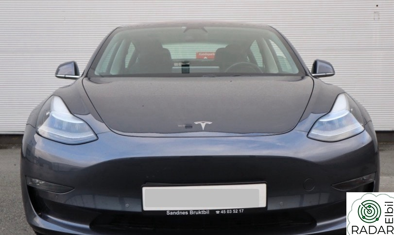 TESLA Model 3 Long Range AWD