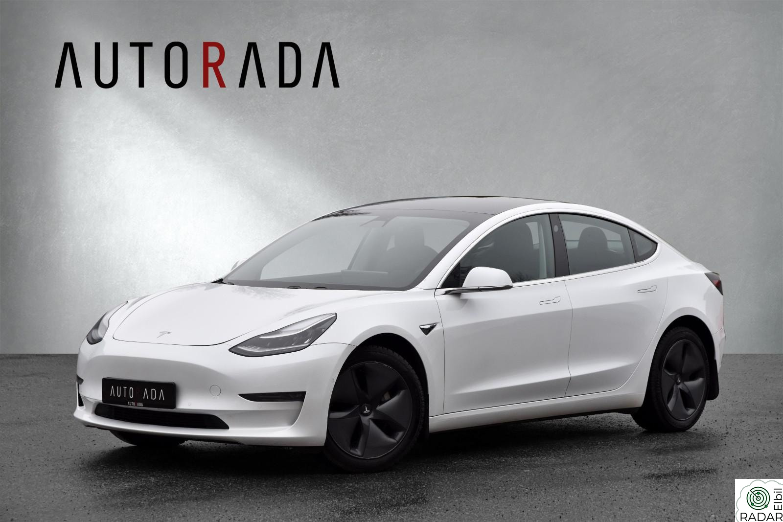 TESLA Model 3 Long Range/AWD/1 Eier/EU-09.27/Premium/Kamera/+++