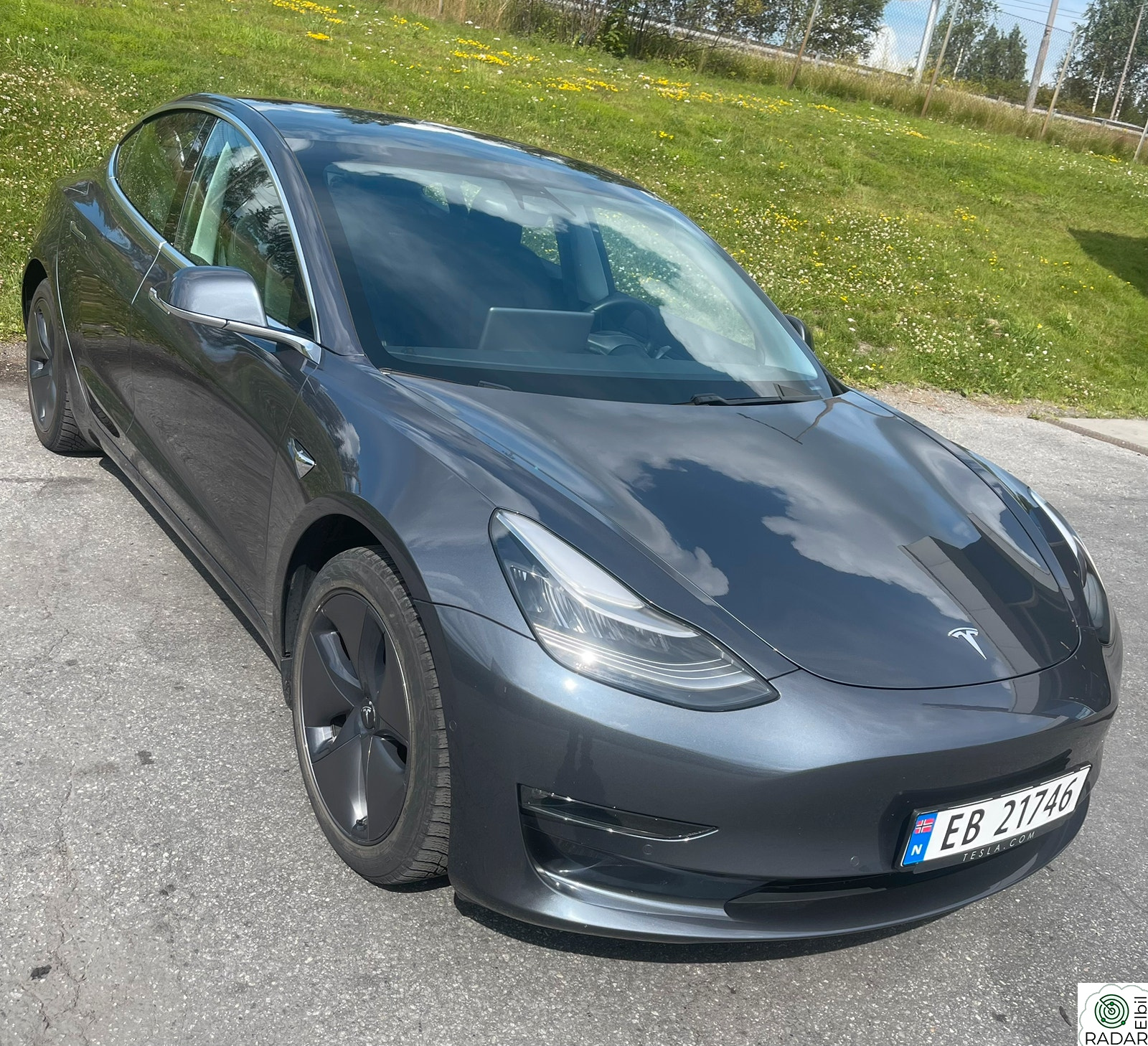 TESLA Model 3 Long Range AWD