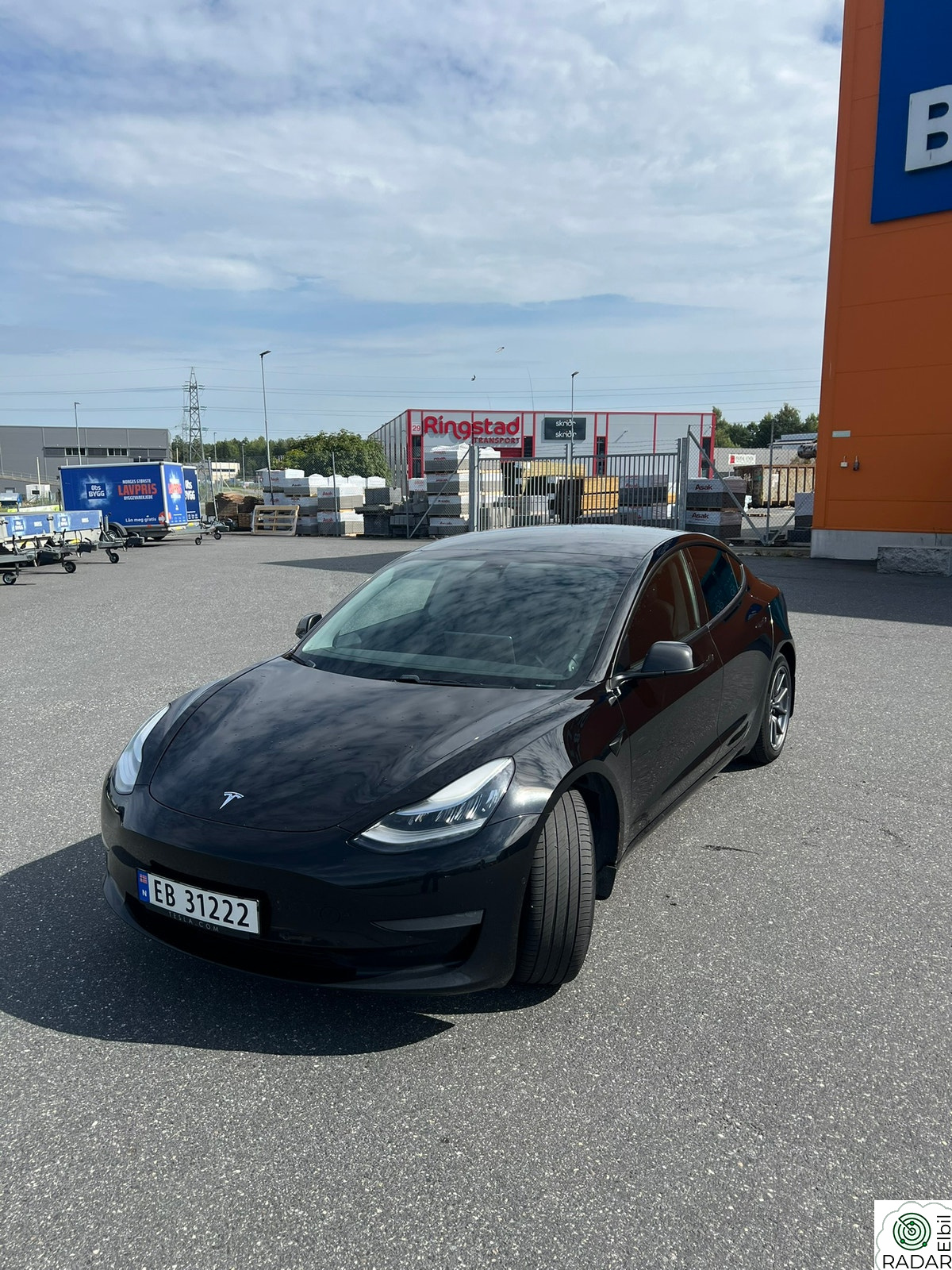 TESLA Model 3 Model 3, Long Range, AWD, Autopilot, Hengerfeste