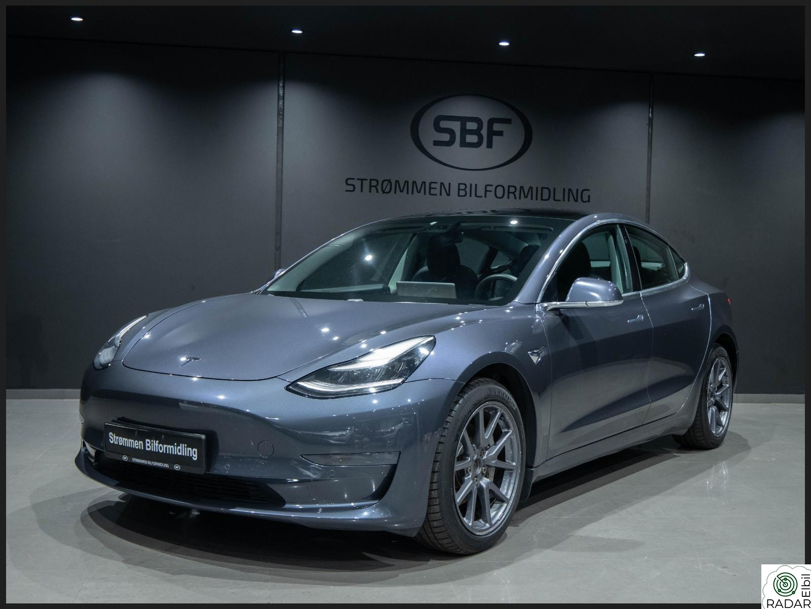 TESLA Model 3 DUAL MOTOR LONG RANGE 560 KM WLTP