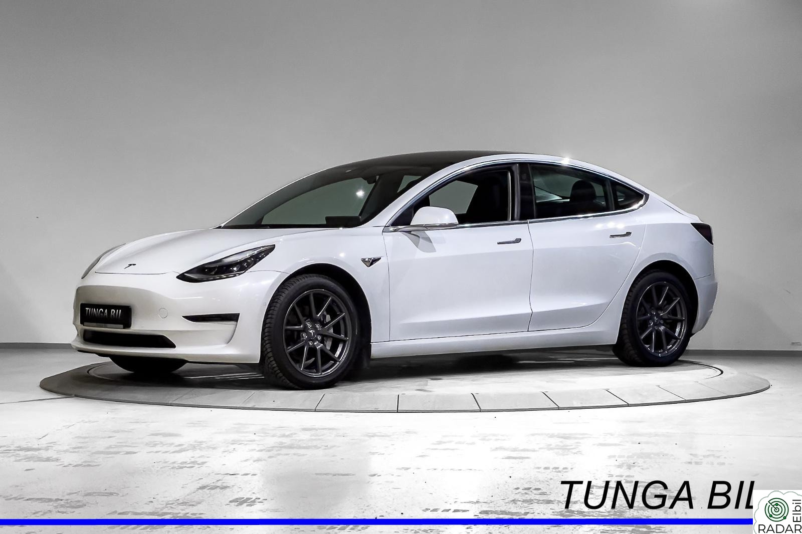 TESLA Model 3 Long Range Dual Motor AWD, Premium | kr 2.490,- pr mnd!