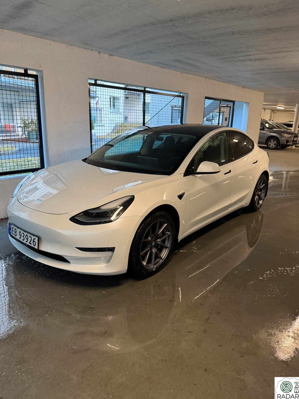 TESLA Model 3 Long Range AWD