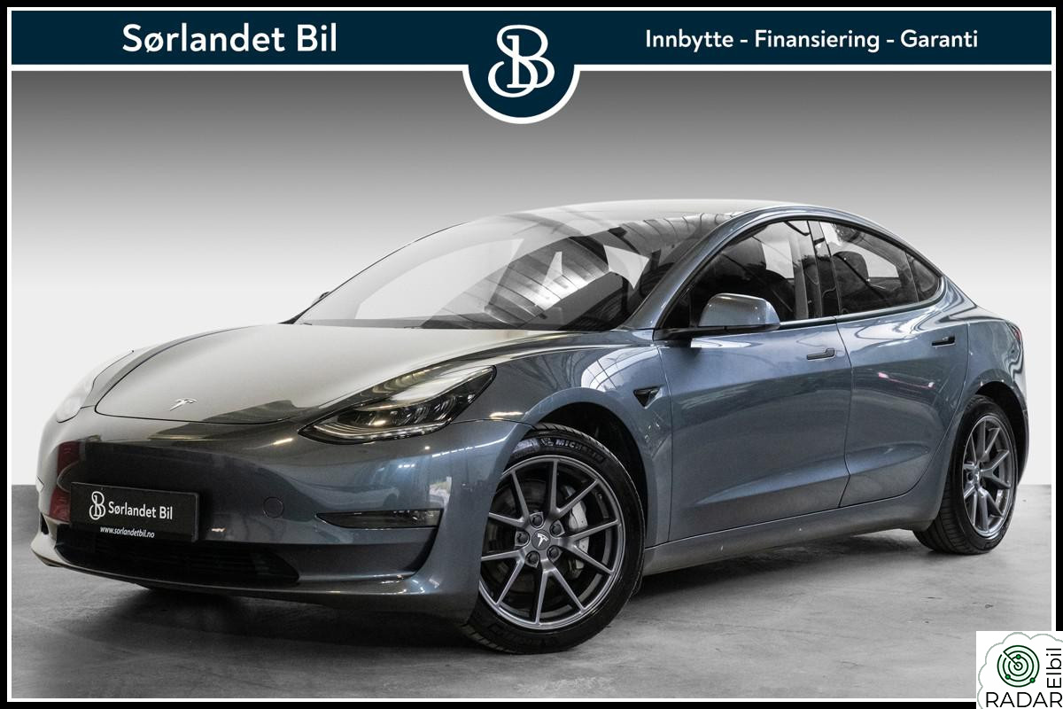 TESLA Model 3 LONG RANGE AWD / AUTOPILOT / PREMIUM / PANO / KROK