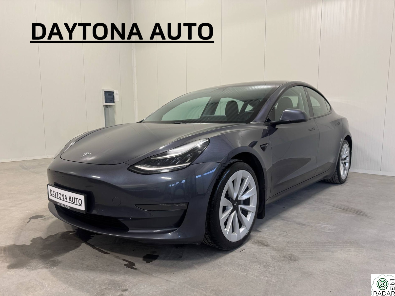 TESLA Model 3 Long Range AWD, En eier, Garanti, Hengerfeste ++