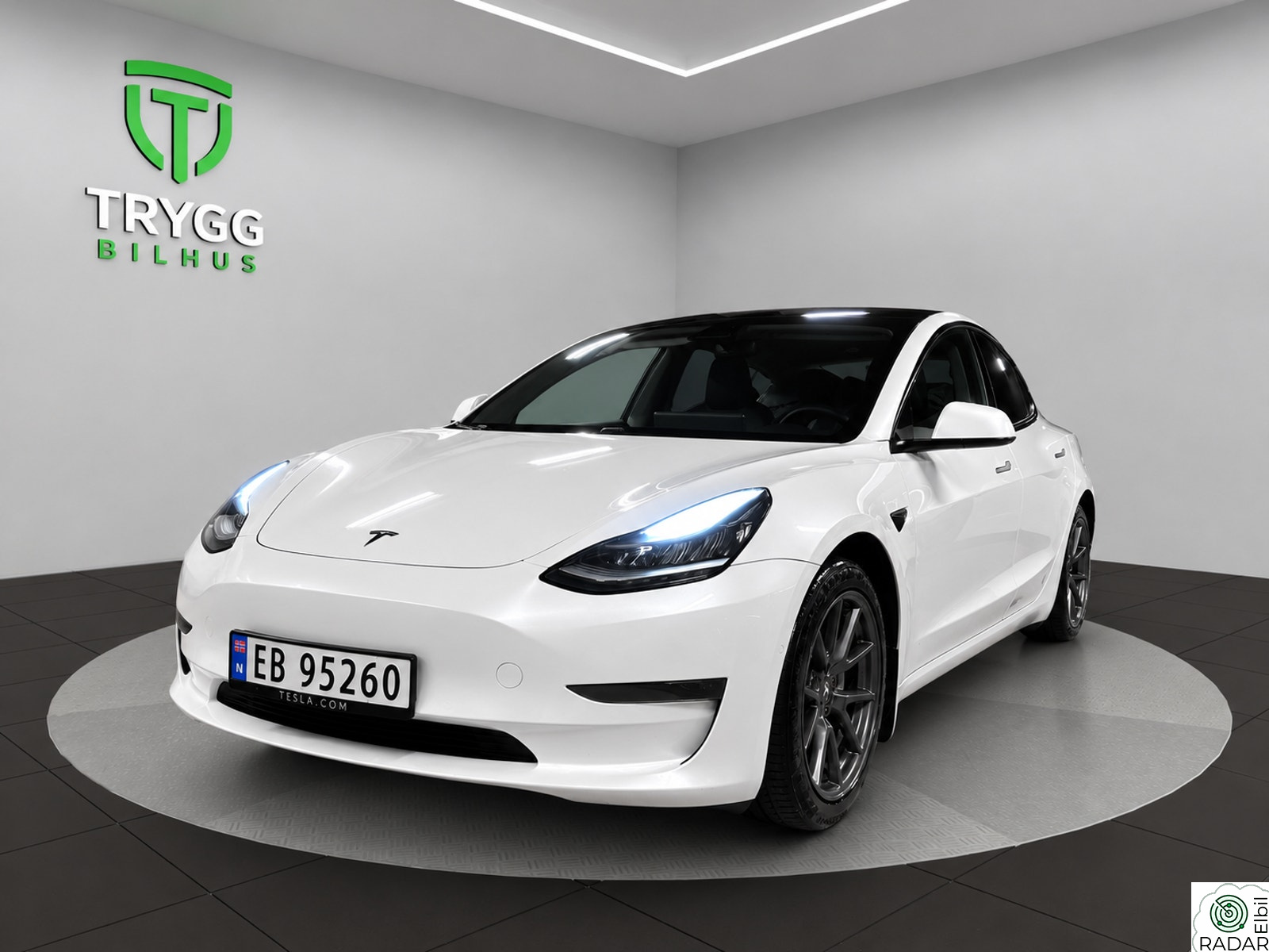 TESLA Model 3 Long Range AWD / Garantiutløpstest / Ny-Eu /Hengerfeste