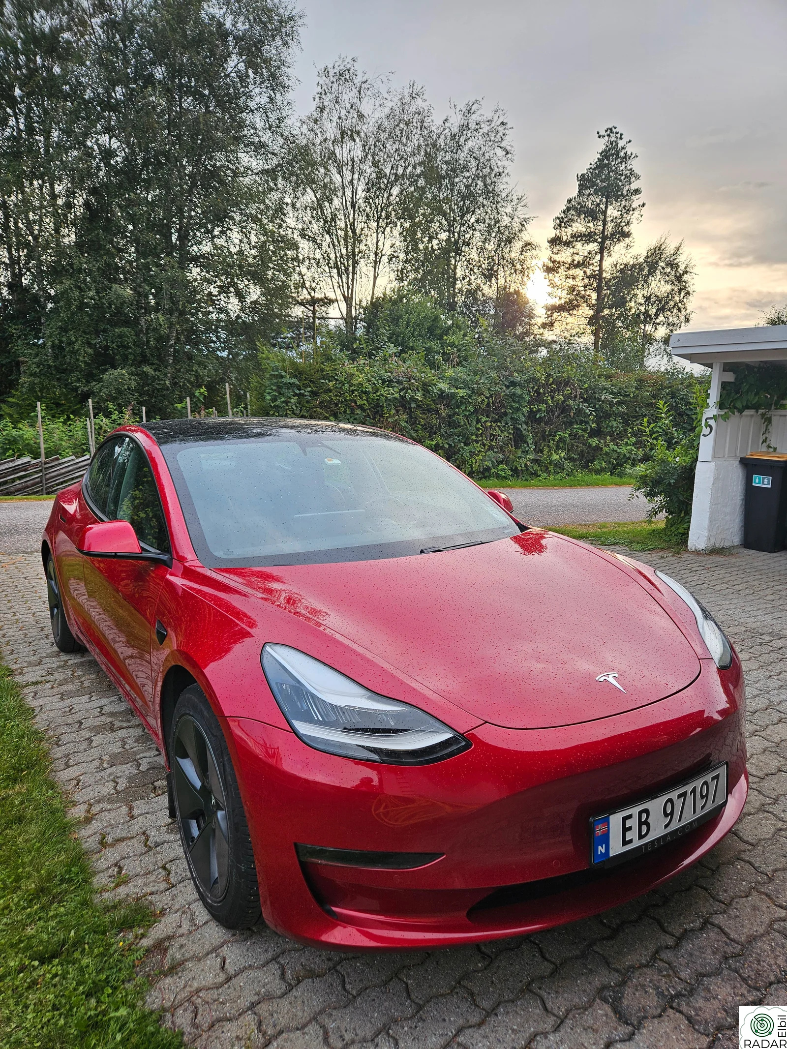 TESLA Model 3 Long Range AWD