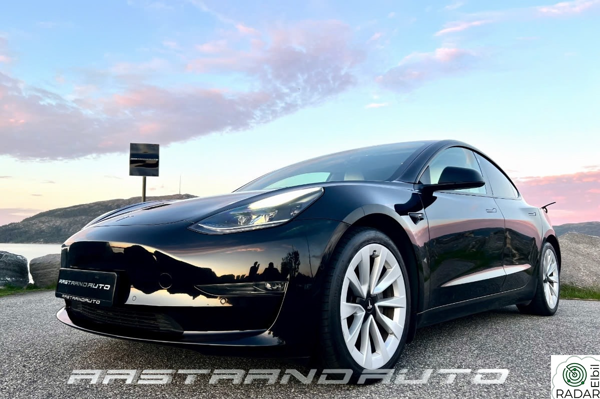 TESLA Model 3 LR|PANO|VARME.P|KROK|360CAM|SOTING|KUPP
