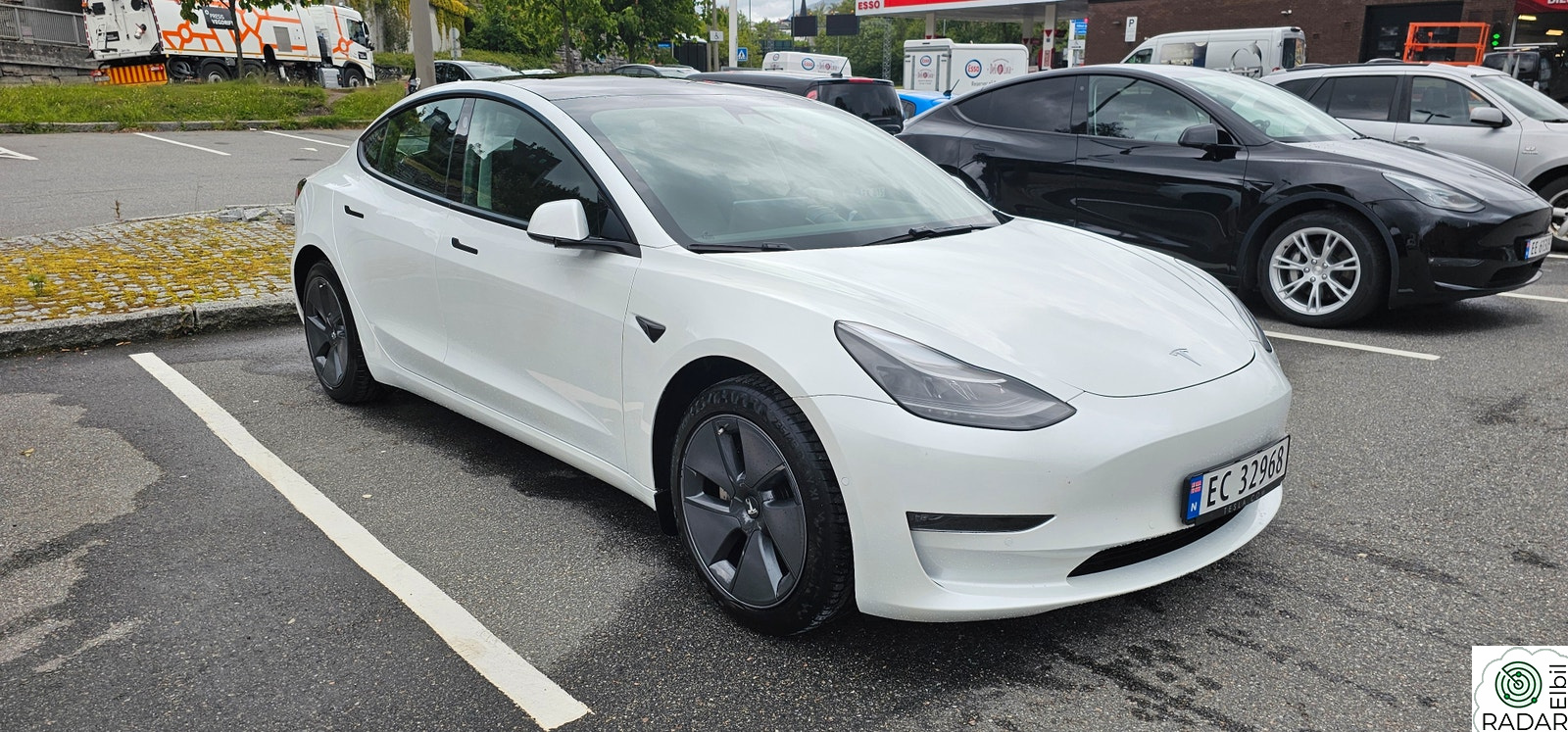TESLA Model 3 Long Range AWD