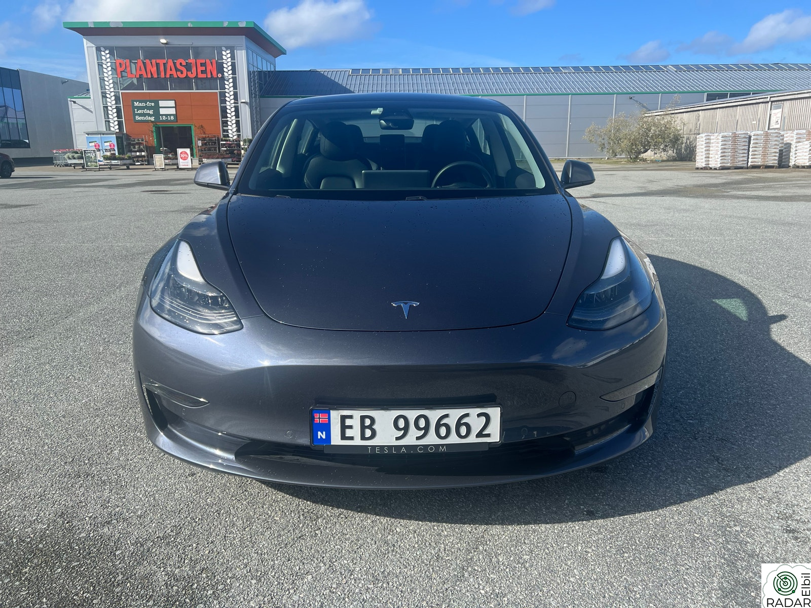 TESLA Model 3 Long Range AWD