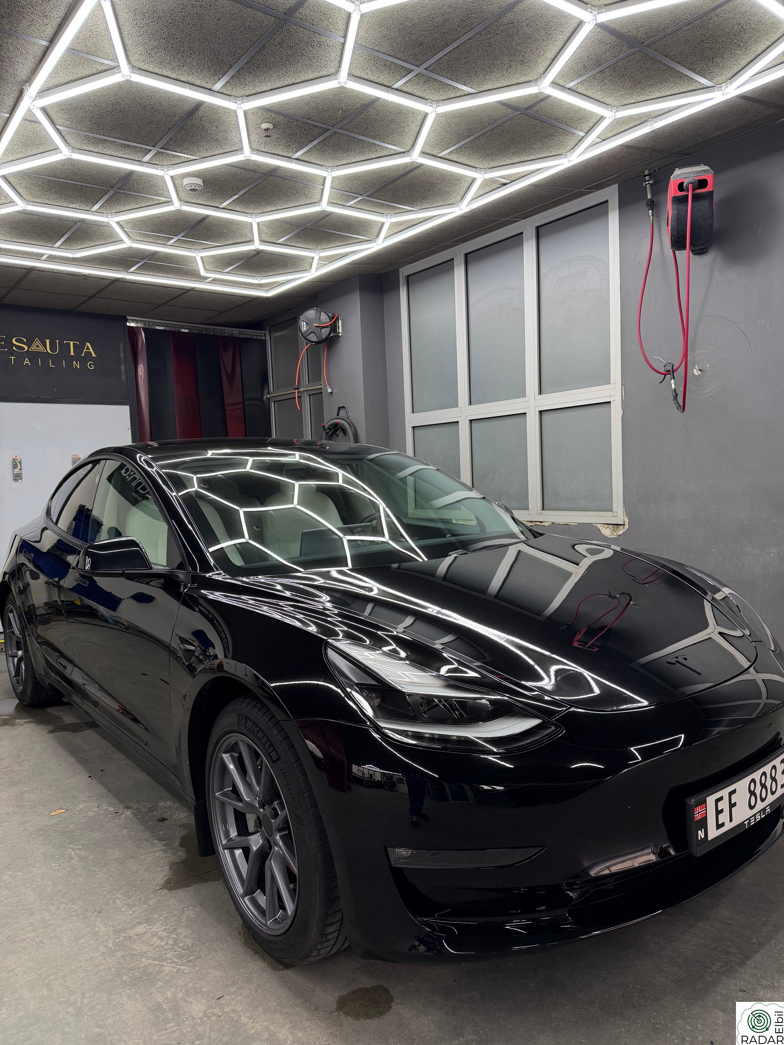 TESLA Model 3 Long Range AWD