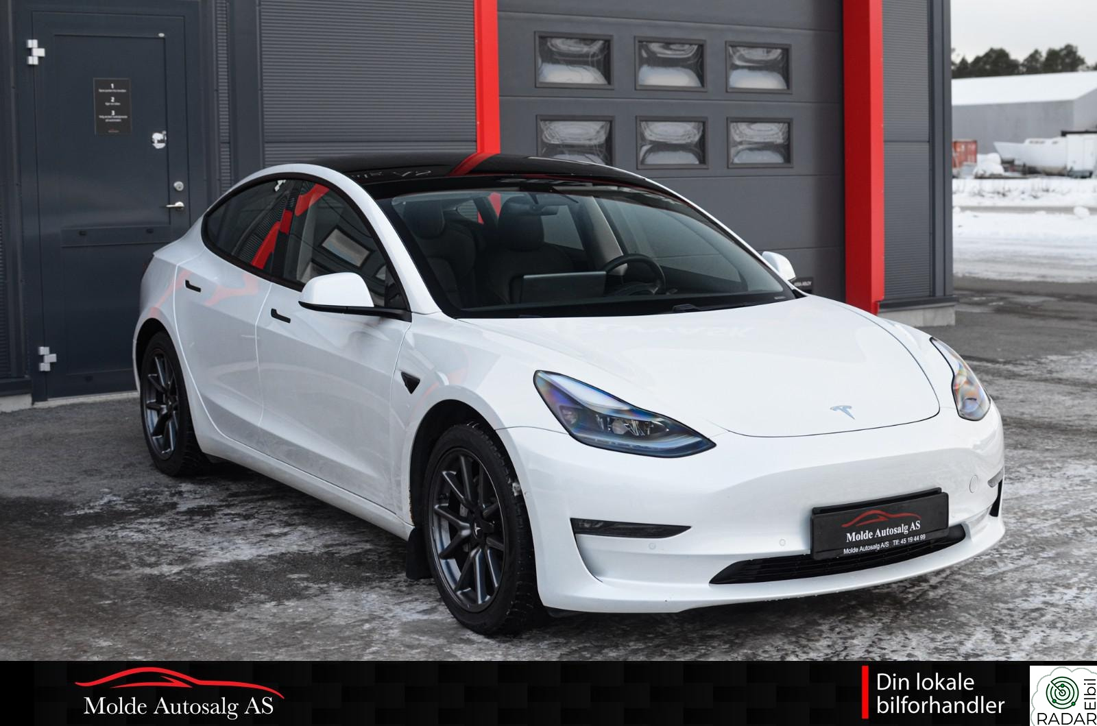 TESLA Model 3 Long Range | 4WD | Skinn | Panorama | Hengerfeste