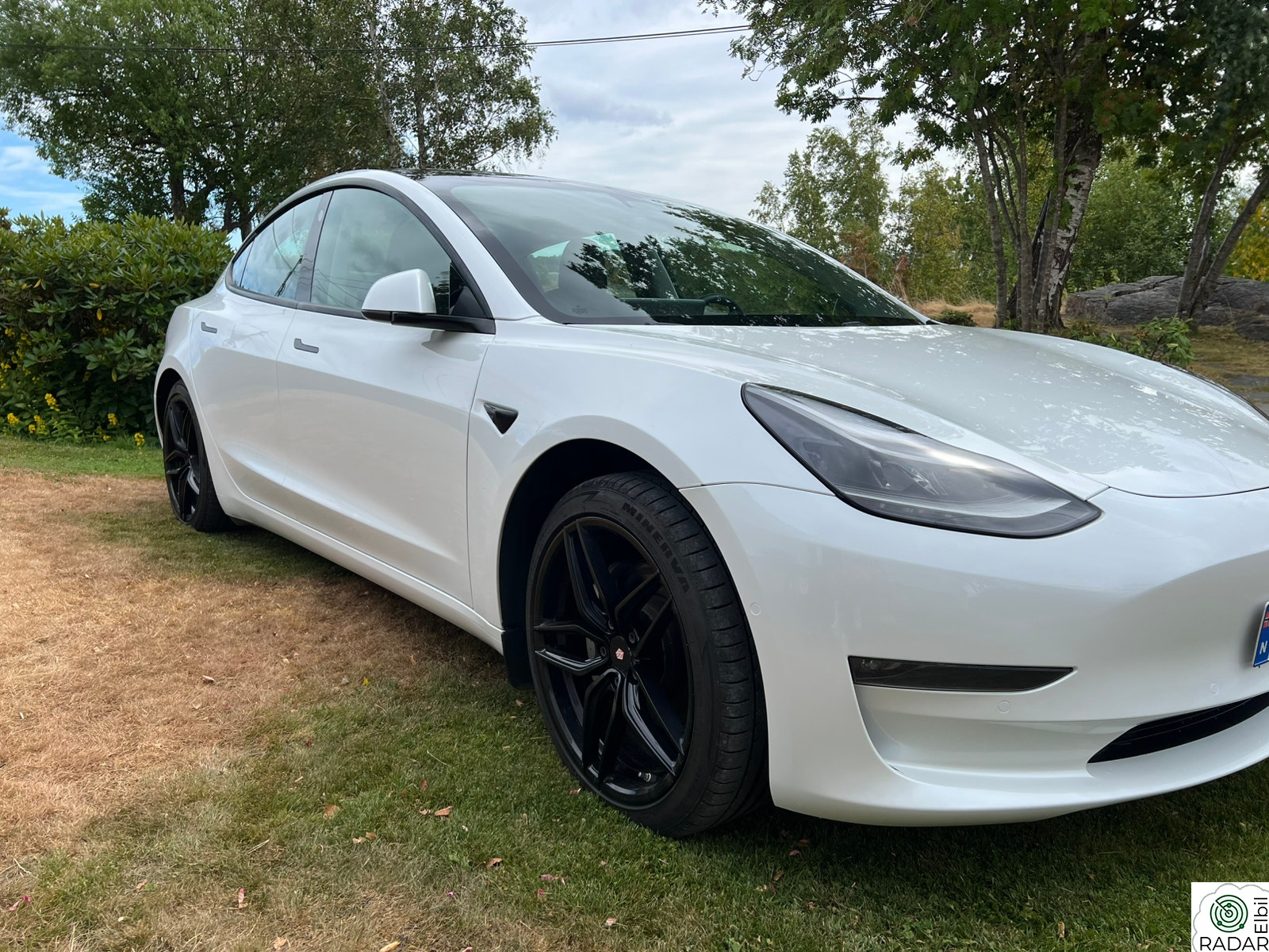 TESLA Model 3 Long Range AWD