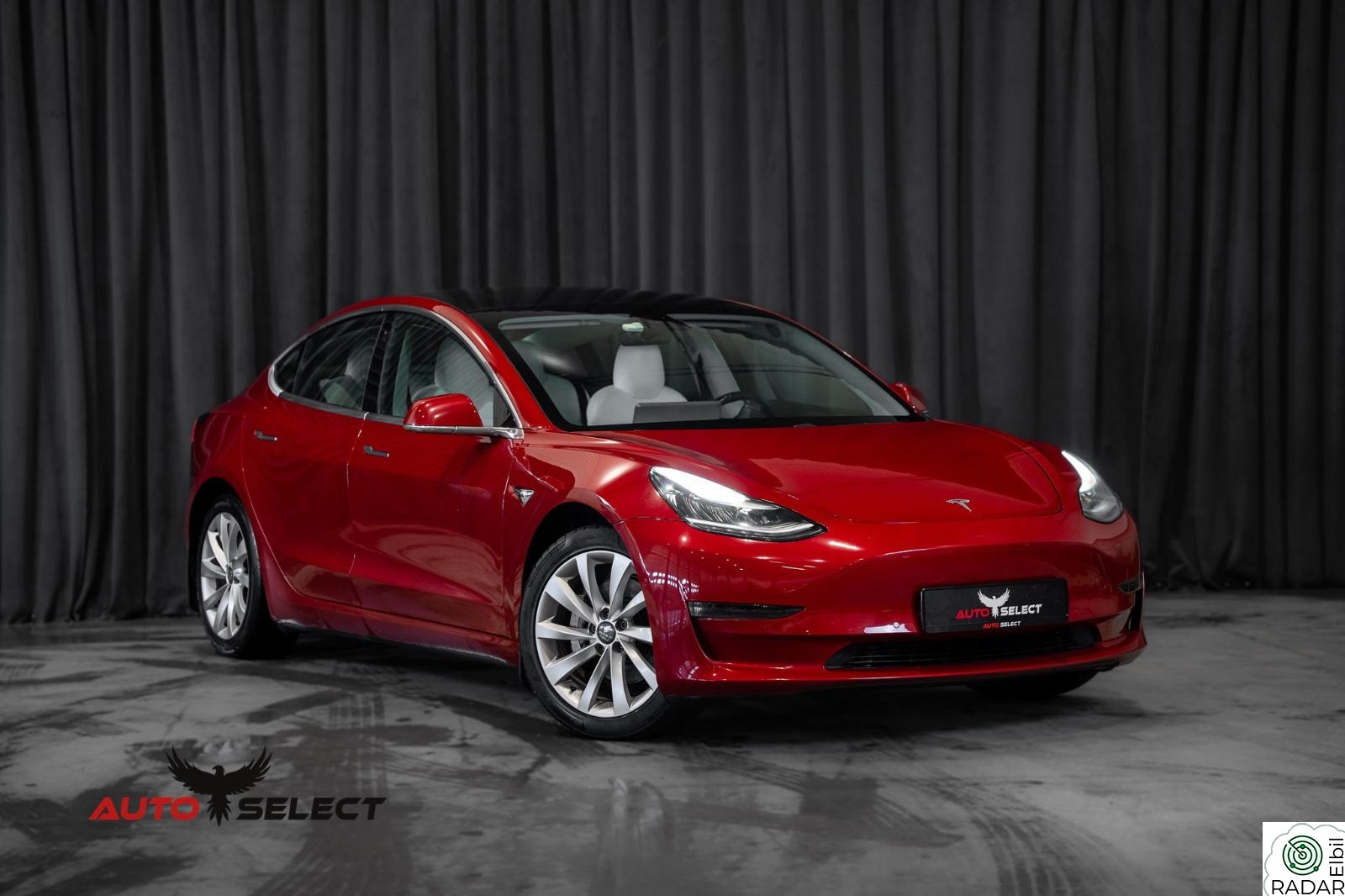 TESLA Model 3 Long Range AWD/462HK/AP2.5/Premium Lyd/Panorama/Skinn