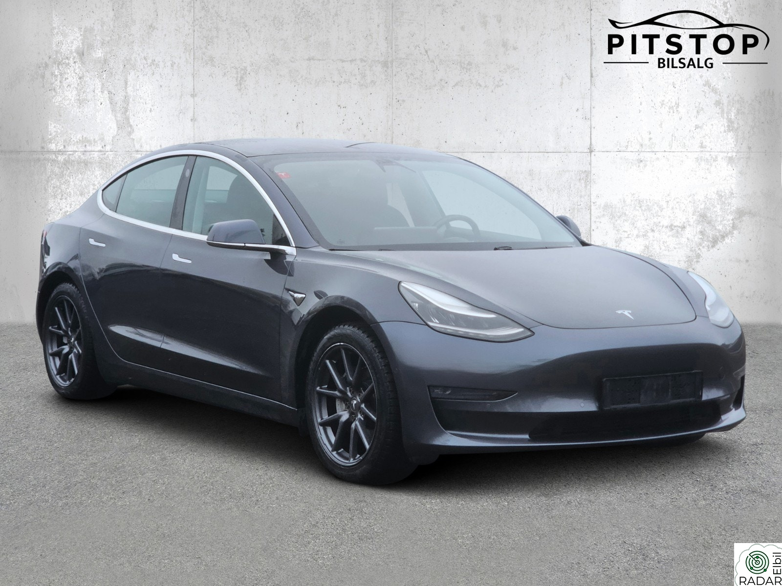 TESLA Model 3 Long Range AWD | 560 km | Ny EU | Garanti