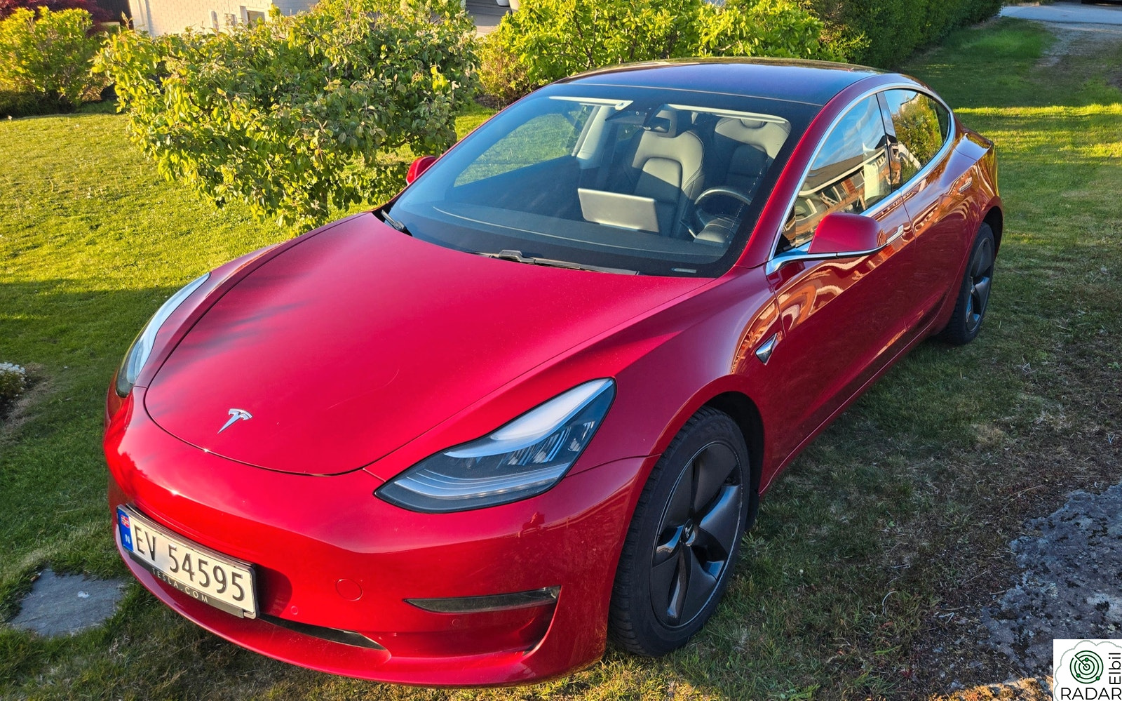 TESLA Model 3 Long Range AWD