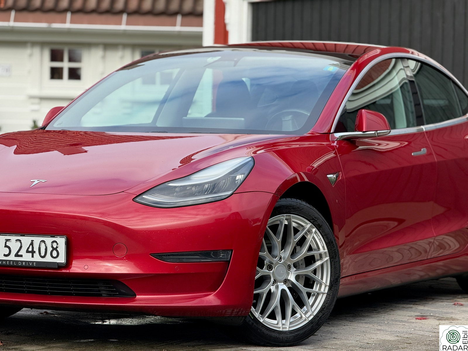 TESLA Model 3 Long Range AWD