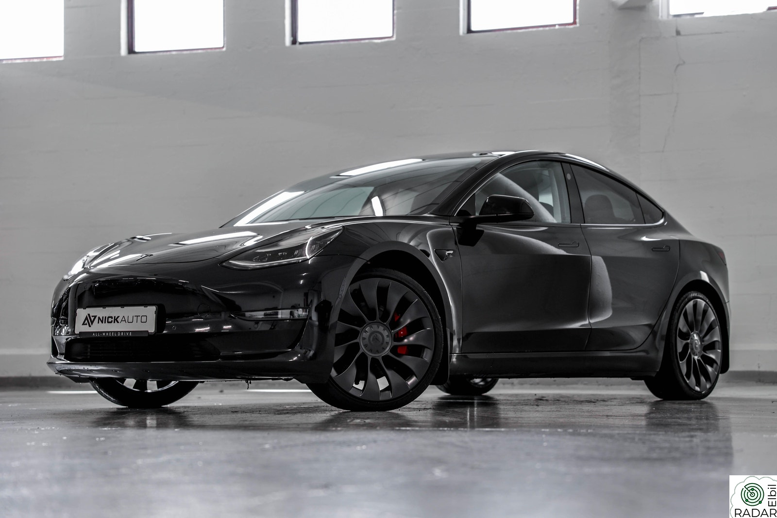 TESLA Model 3 PERFORMANCE +FELGER AWD 530KM EUOK PANO VI TAR INNBYTTE