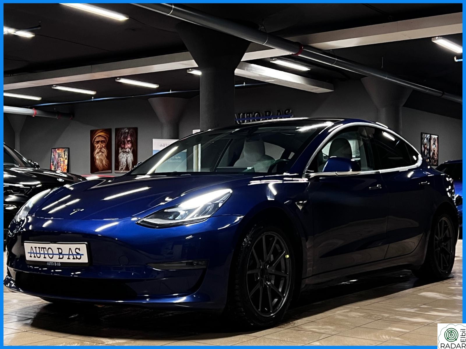 TESLA Model 3 LongRange / Premium Skinn / AWD / 1-eier