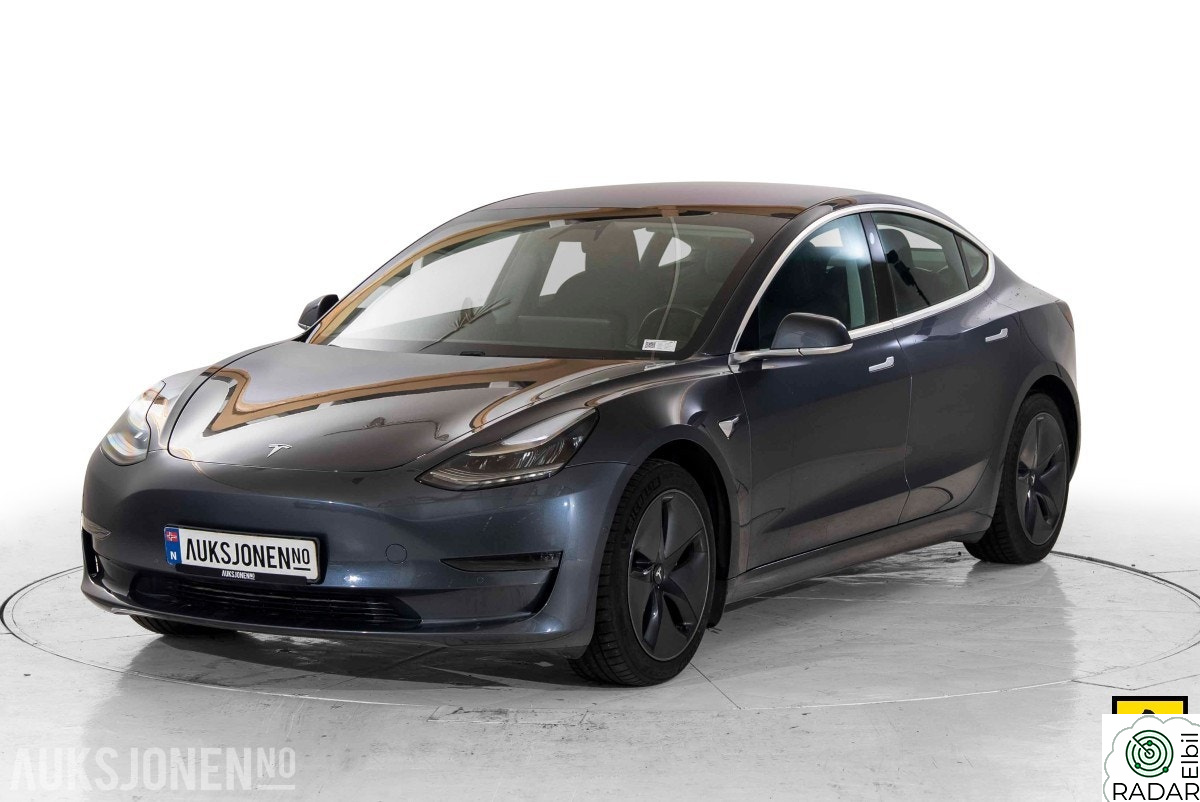 TESLA Model 3 LRDM AWD PANORAMA PREMIUM LYD & INTERIØR