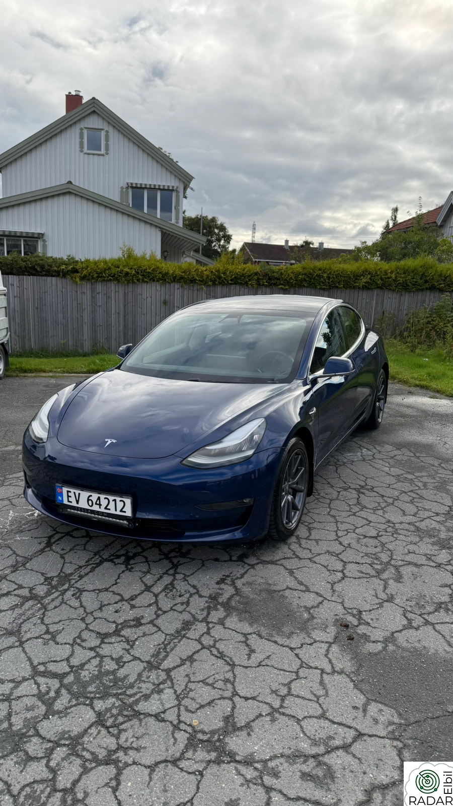 TESLA Model 3 Long Range AWD