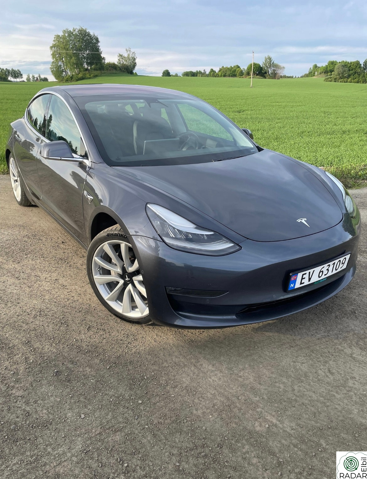 TESLA Model 3 Long Range AWD