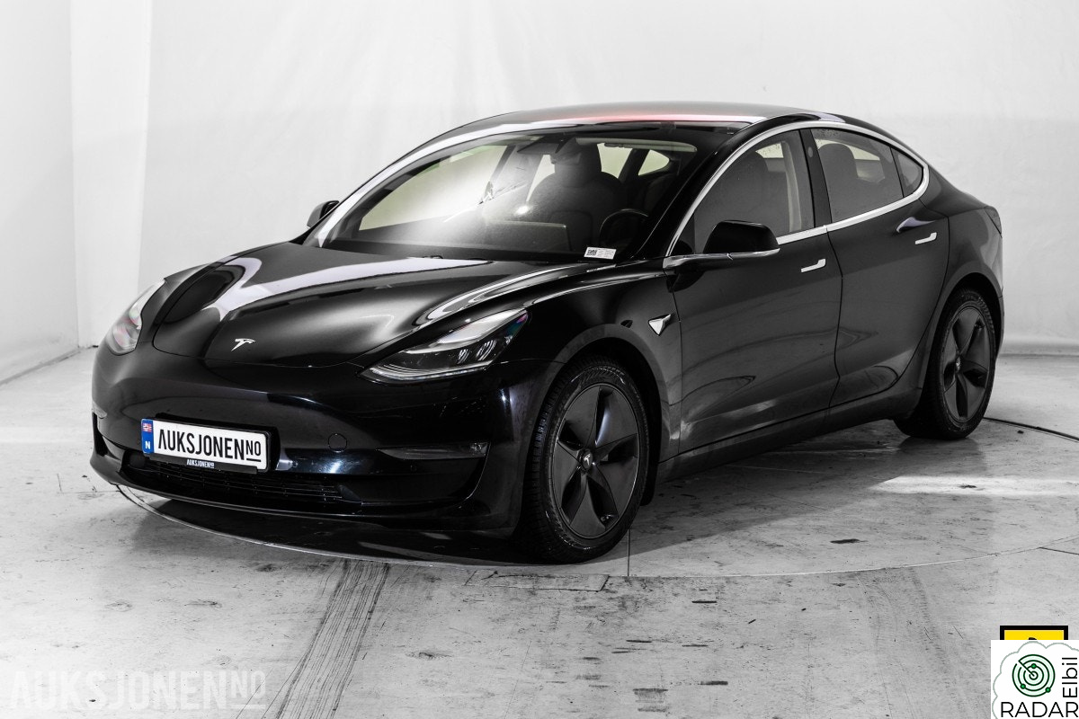 TESLA Model 3 LRDM AWD LAV KM PANORAMA PREMIUM LYD & INTERIØR