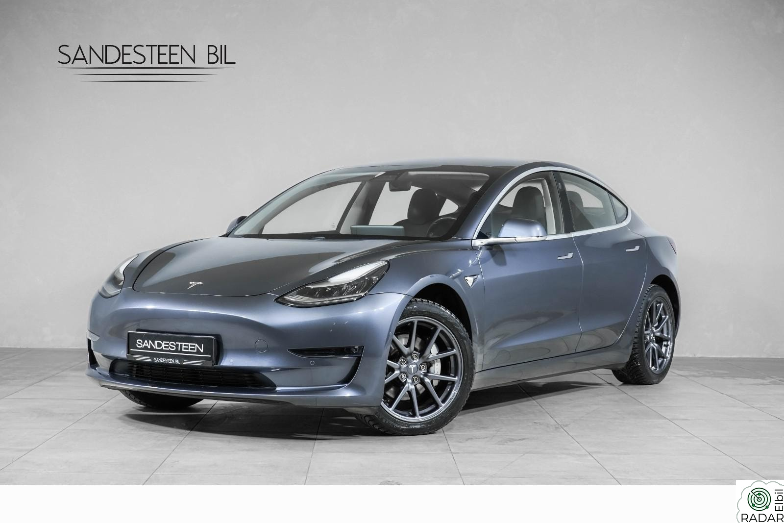 TESLA Model 3 LONG RANGE/FSD-AUTOPILOT/KAMERA/GLASSTAK/SKINN