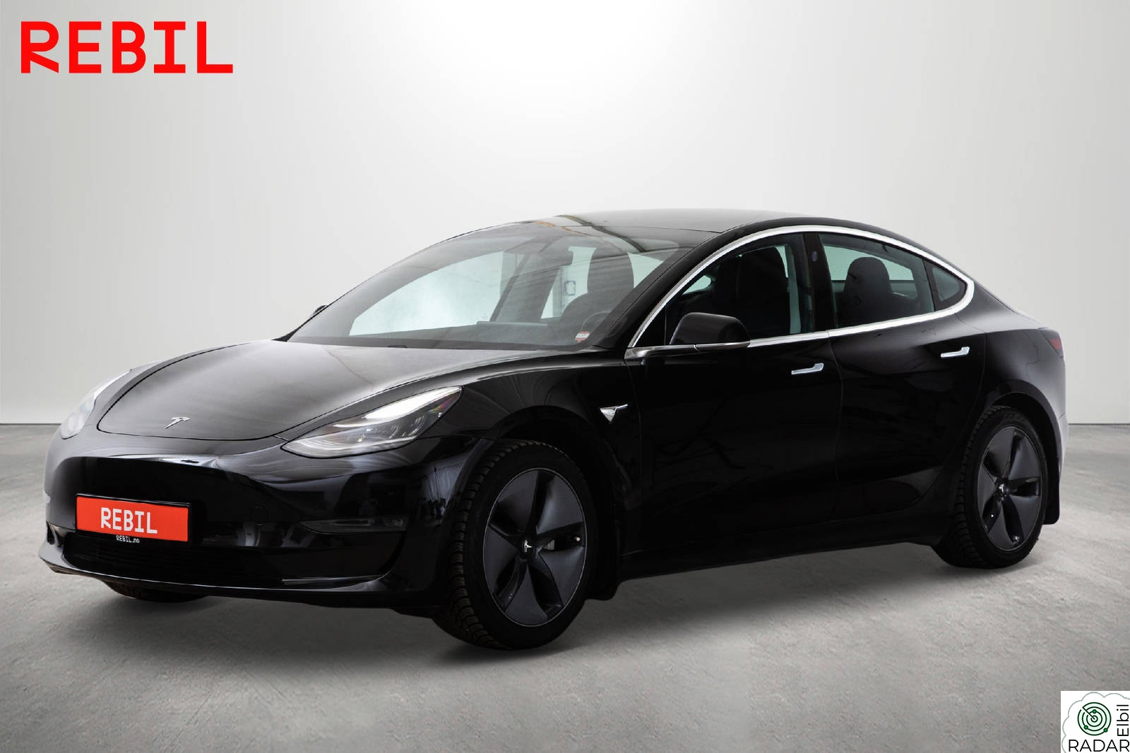 TESLA Model 3 560km (WLTP)/LR/AWD/Krok/MCU2/Navi/R.kam/Pano/AP