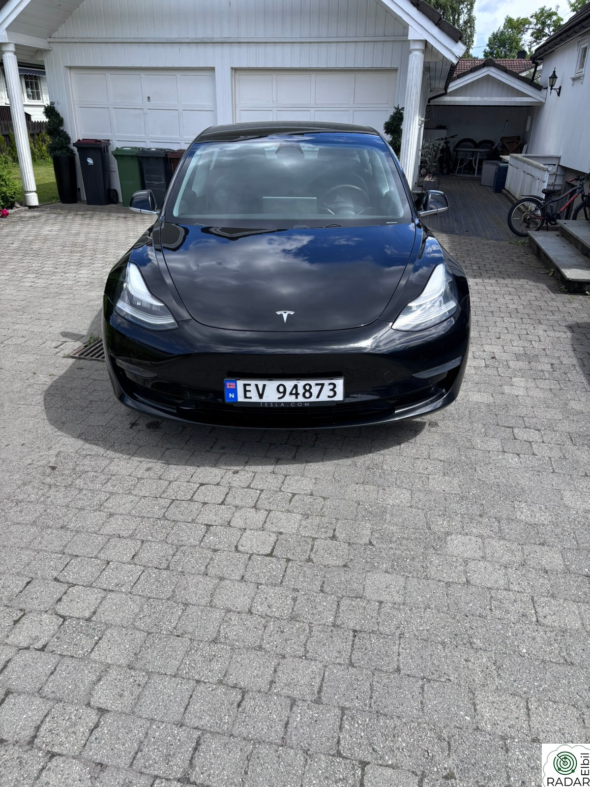 TESLA Model 3 Long Range AWD