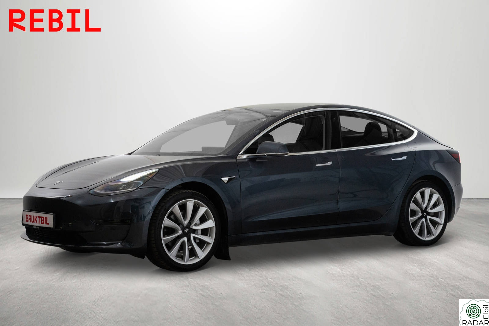 TESLA Model 3 Performance/MCU2/PremiumLyd/Memory/Pano/AWD/R.Kam/Krok