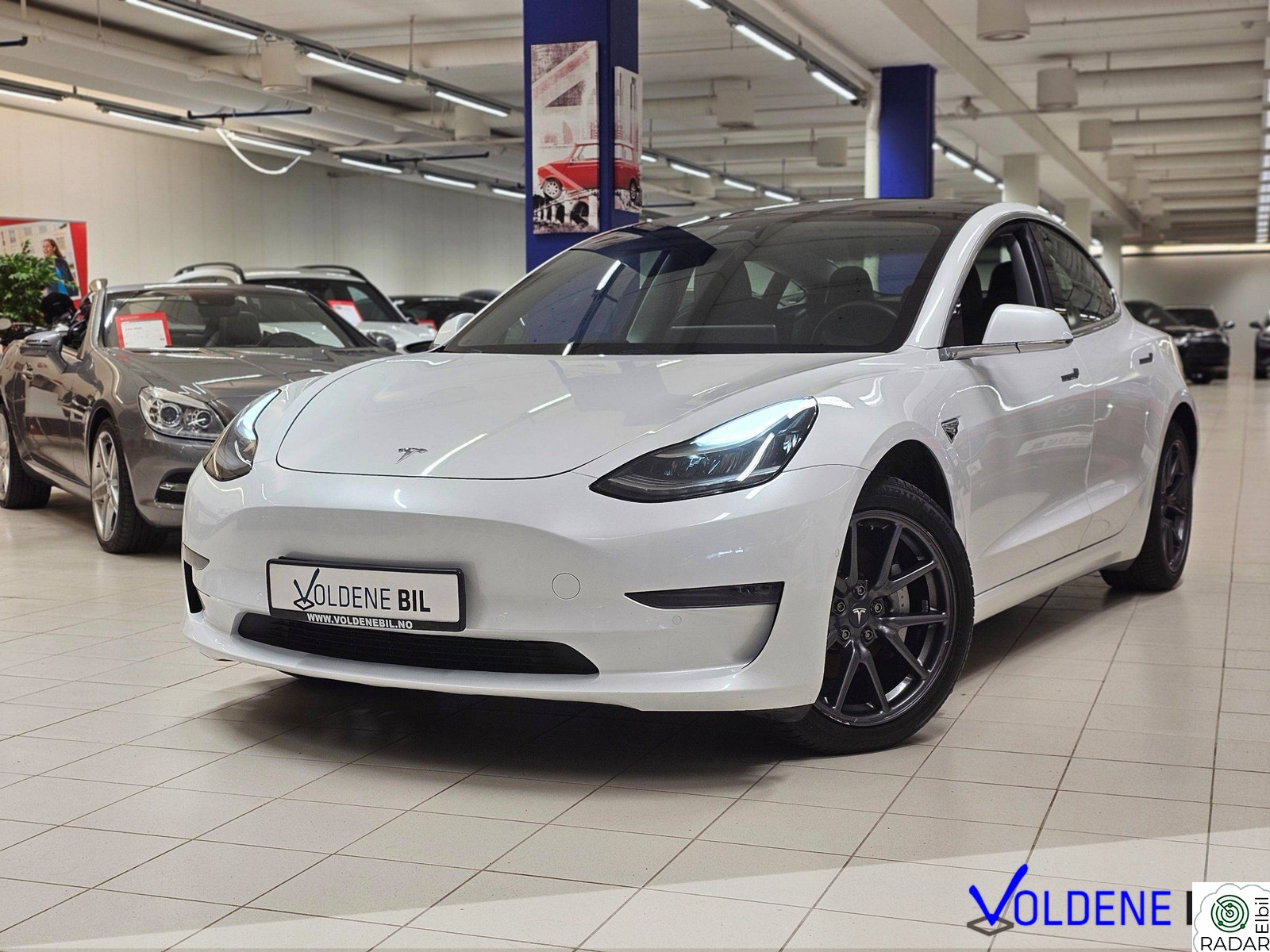 TESLA Model 3 LR 530WLTP - AWD - KROK - Premium lyd og interiør
