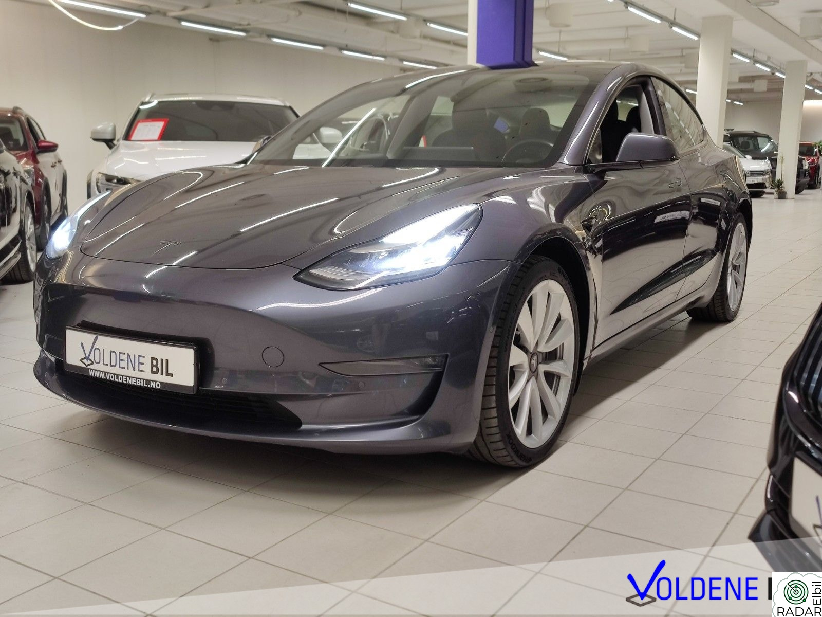 TESLA Model 3 LR - 4X4 - 540KM - Premium Interiør & Lyd - Norsk - DA