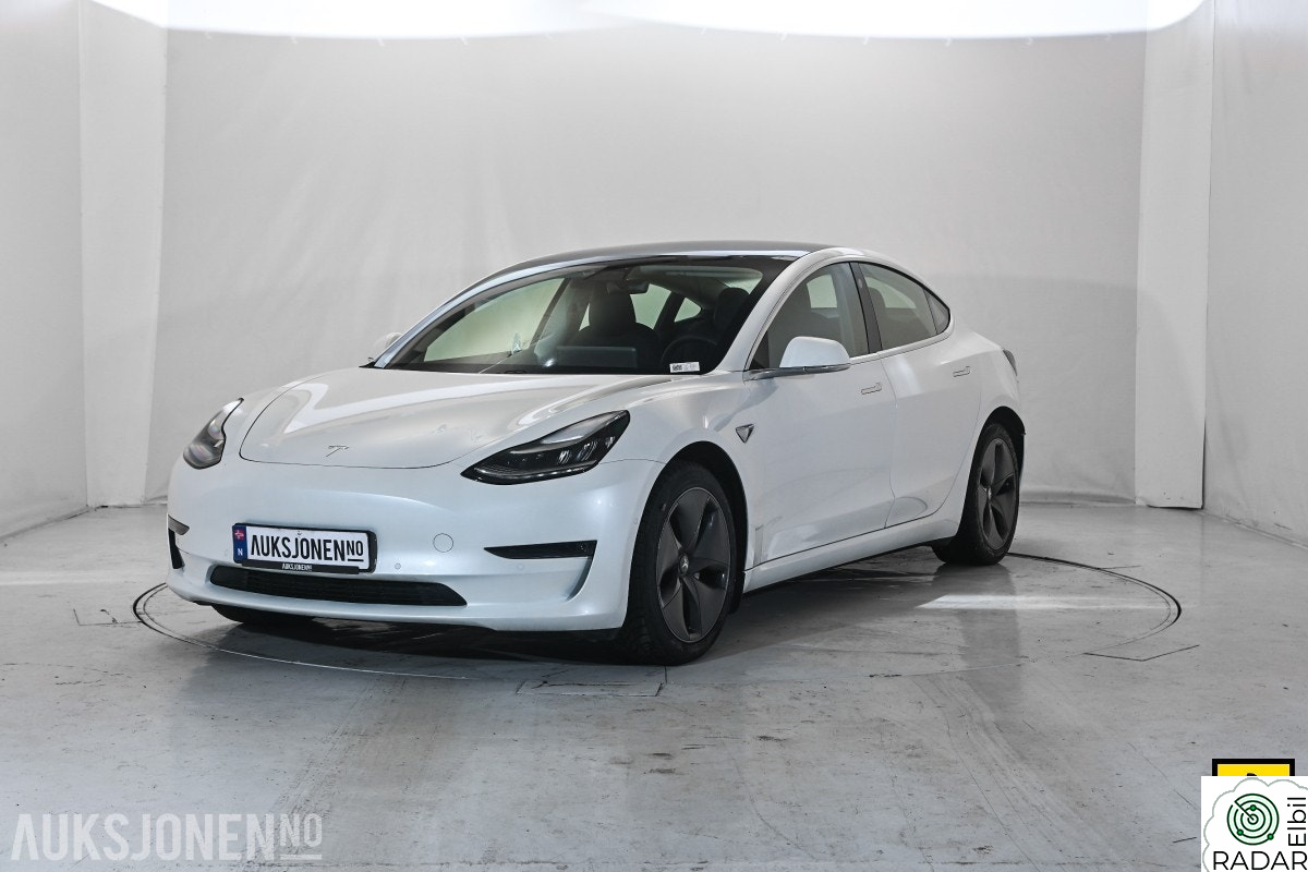 TESLA Model 3 LRDM AWD HENGERFESTE PANORAMA PREMIUM LYD & INTERIØR