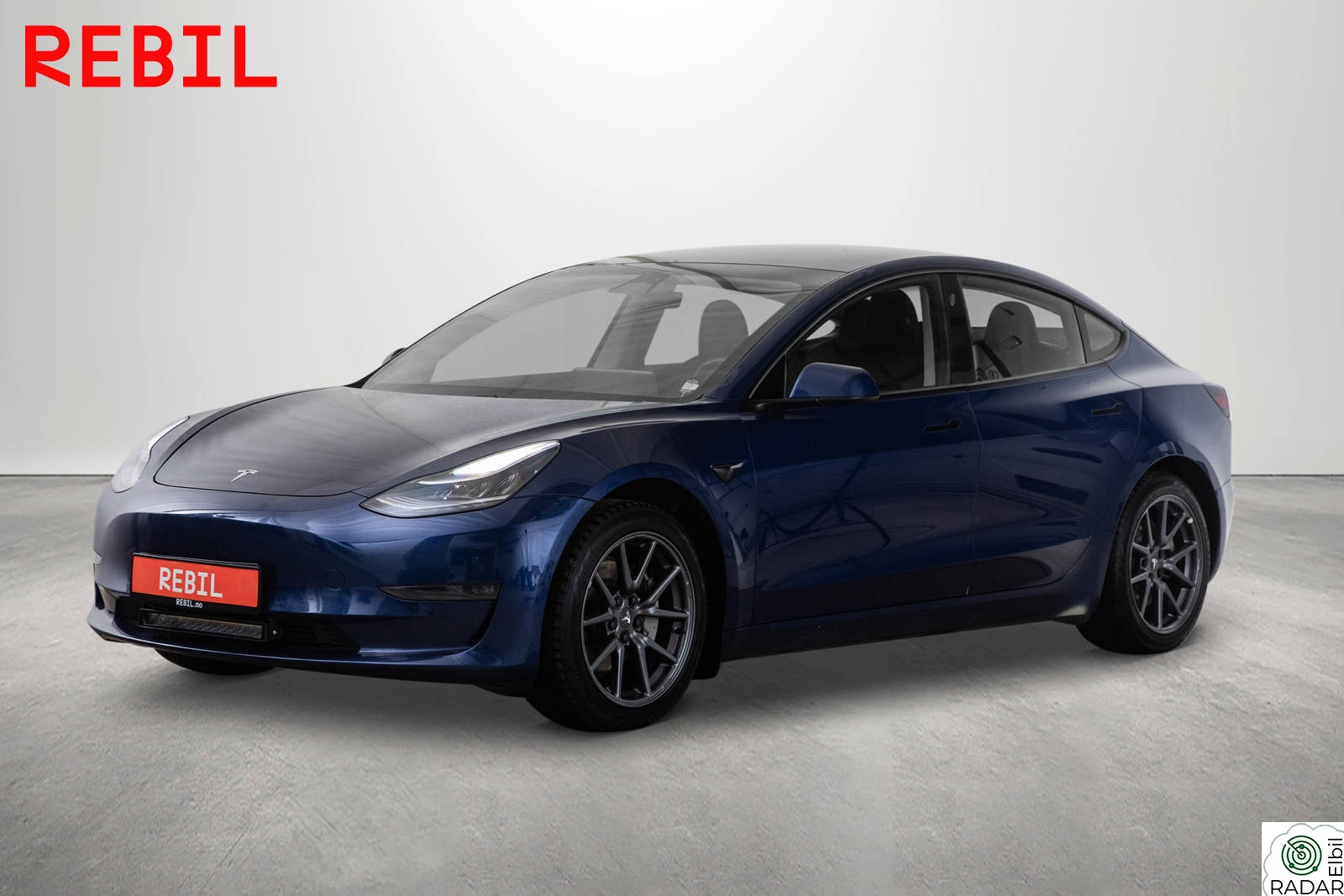 TESLA Model 3 580km (WLTP)/LR/AWD/MCU2/Navi/R.kam/Pano/AP/V.pumpe
