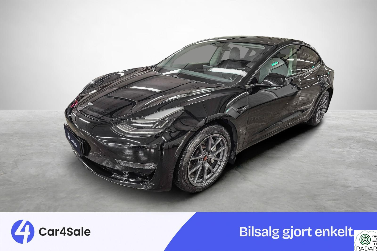 TESLA Model 3 LR AWD 580km / V.Pumpe / AP/ Premium/ Krok/ S+V/ 1-Eier