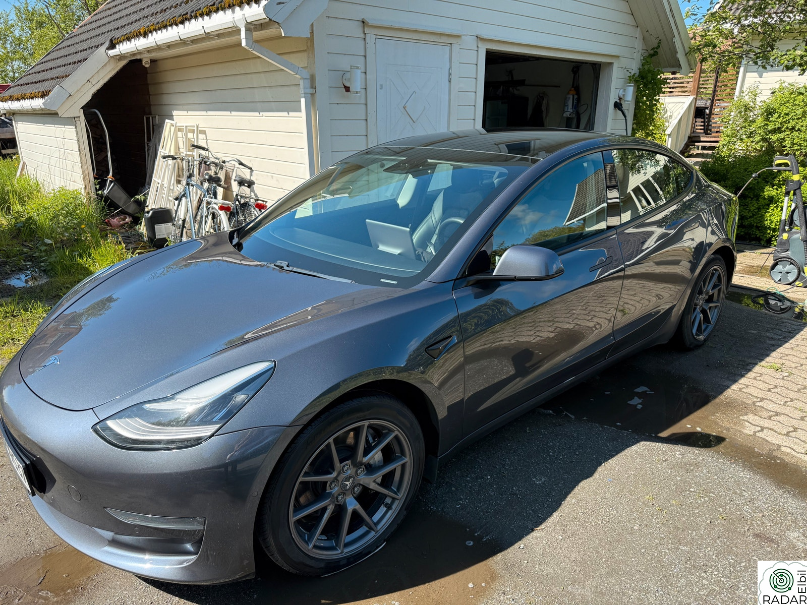 TESLA Model 3 Long Range AWD