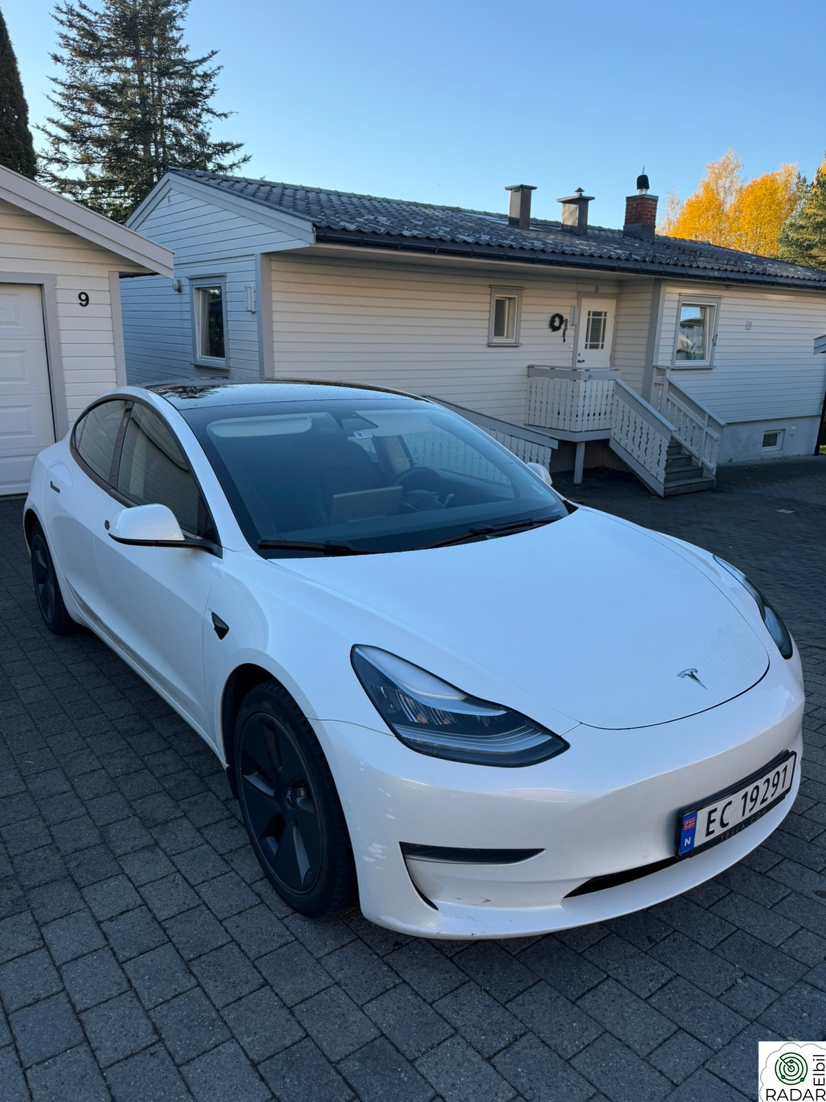 TESLA Model 3 Long Range AWD