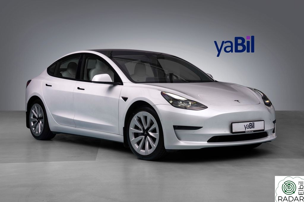 TESLA Model 3 Long Range AWD
