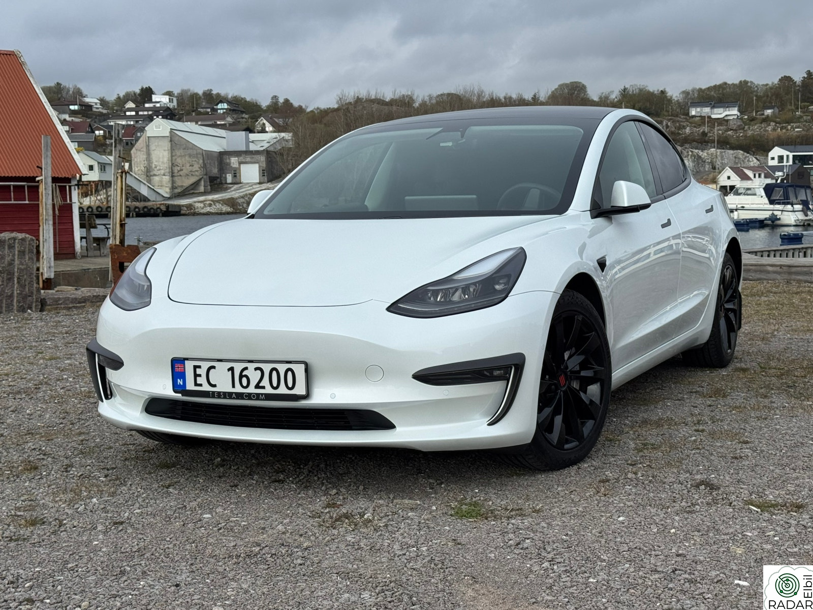 TESLA Model 3 LR AWD / Facelift / V.pumpe / AP / NAF / Mye utstyr