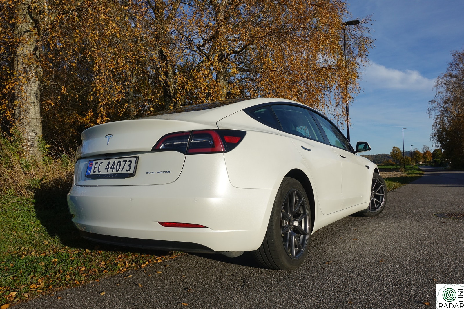 TESLA Model 3 LR AWD Facelift/Skinn/Pano/Krok/ACC/Takstativ/S+V