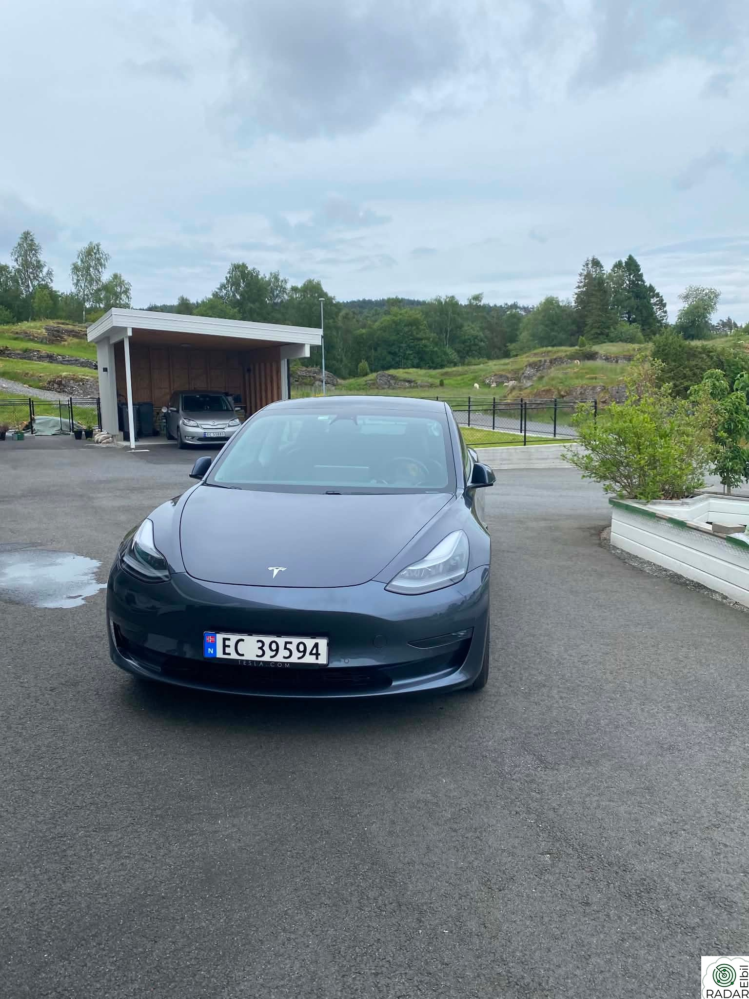 TESLA Model 3 Long Range AWD
