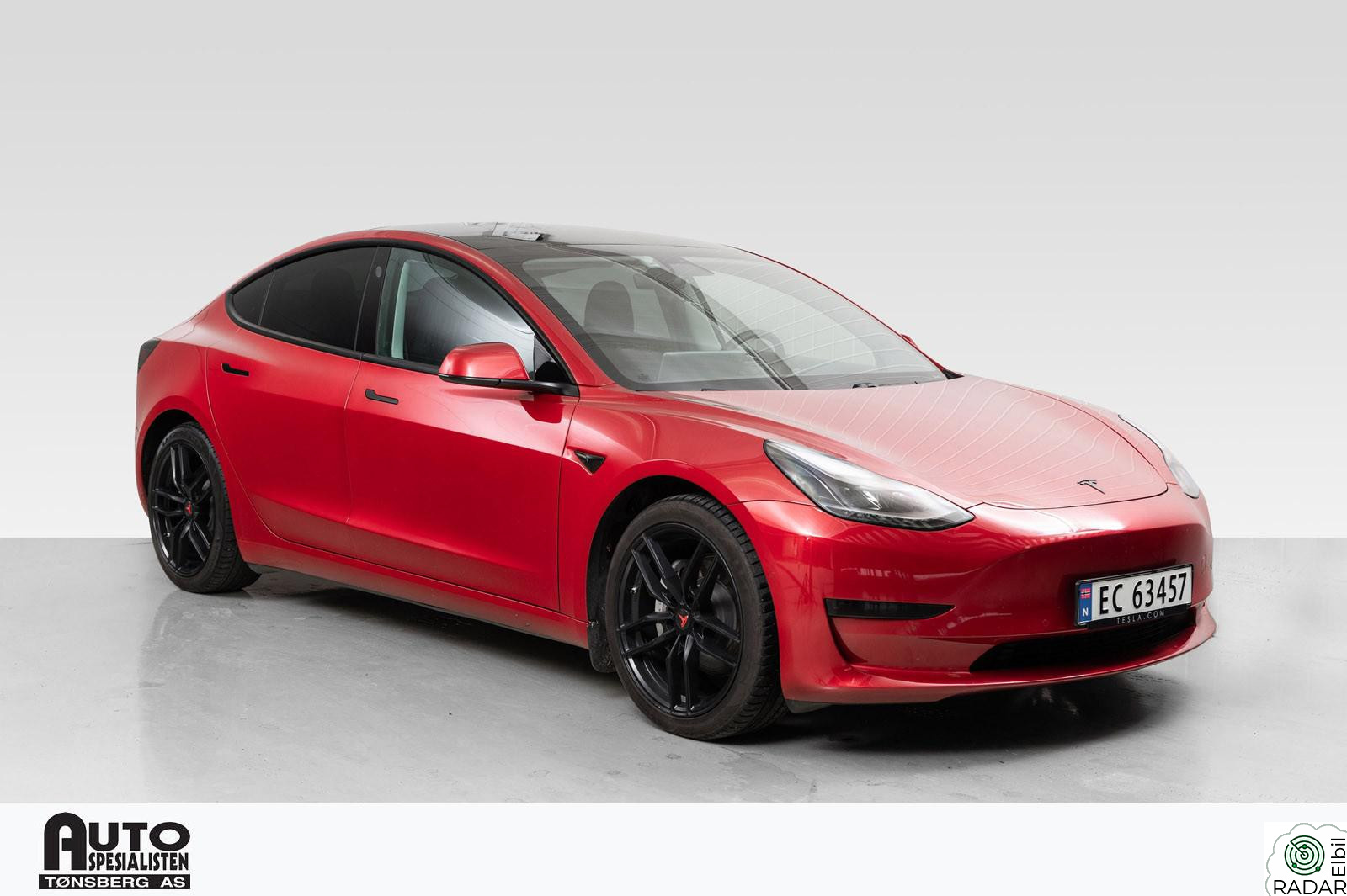 TESLA Model 3 Long Range/AWD/580km WLTP/498HK/prem. lyd/autopilot