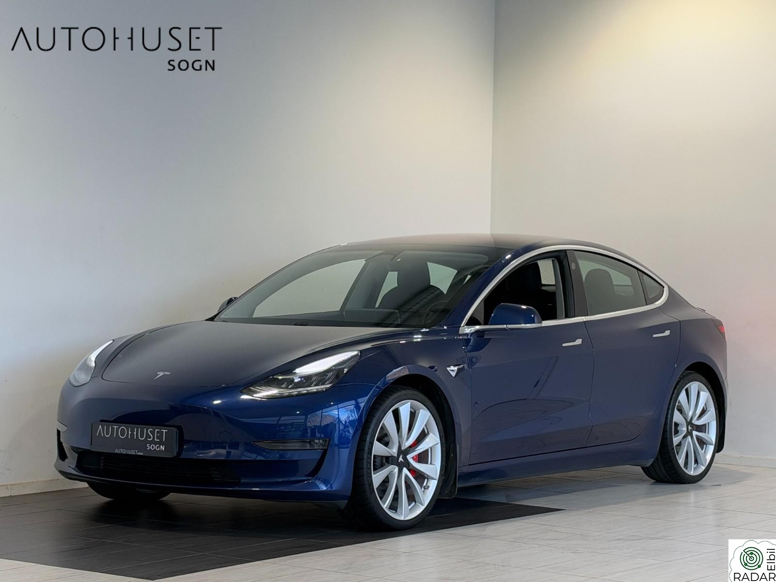 TESLA Model 3 460HK AWD-PERFORMANCE-AUTOPILOT-PREMIUM-SKINN+++