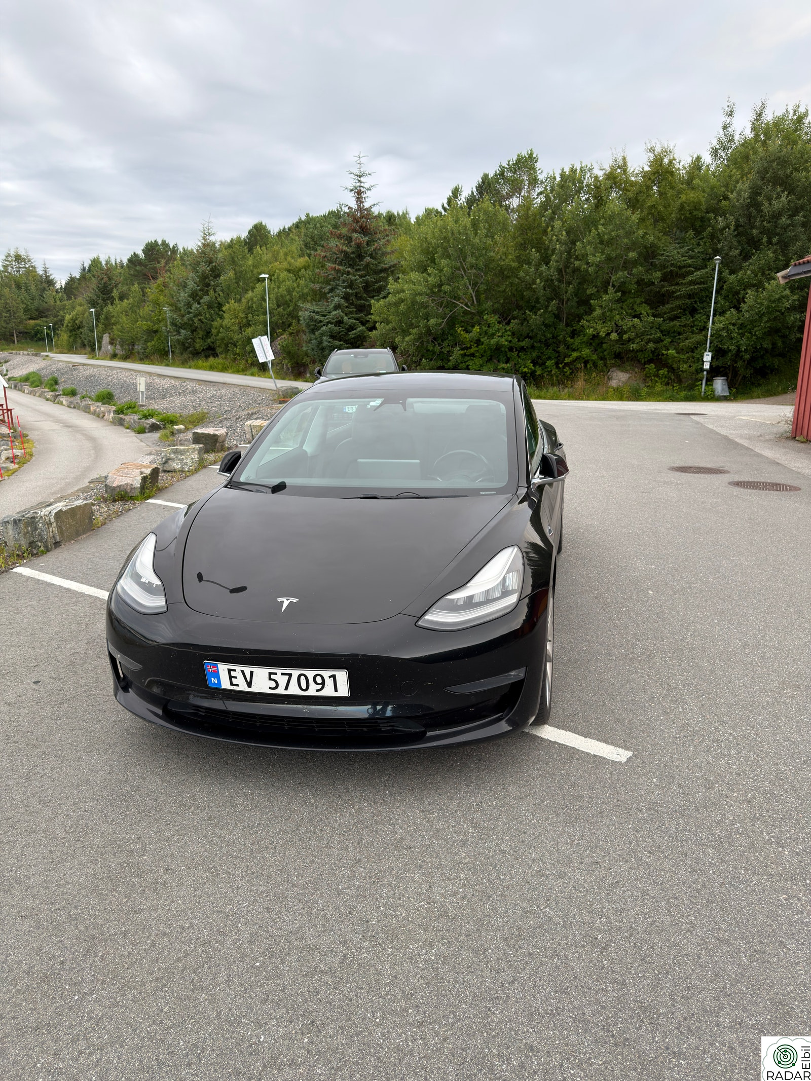 TESLA Model 3 Long Range AWD