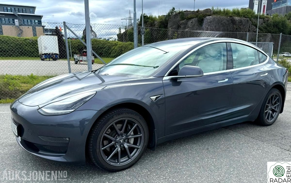 TESLA Model 3 MODEL 3 150KW - Eu-godkjent til 04/26 - Km: 144520