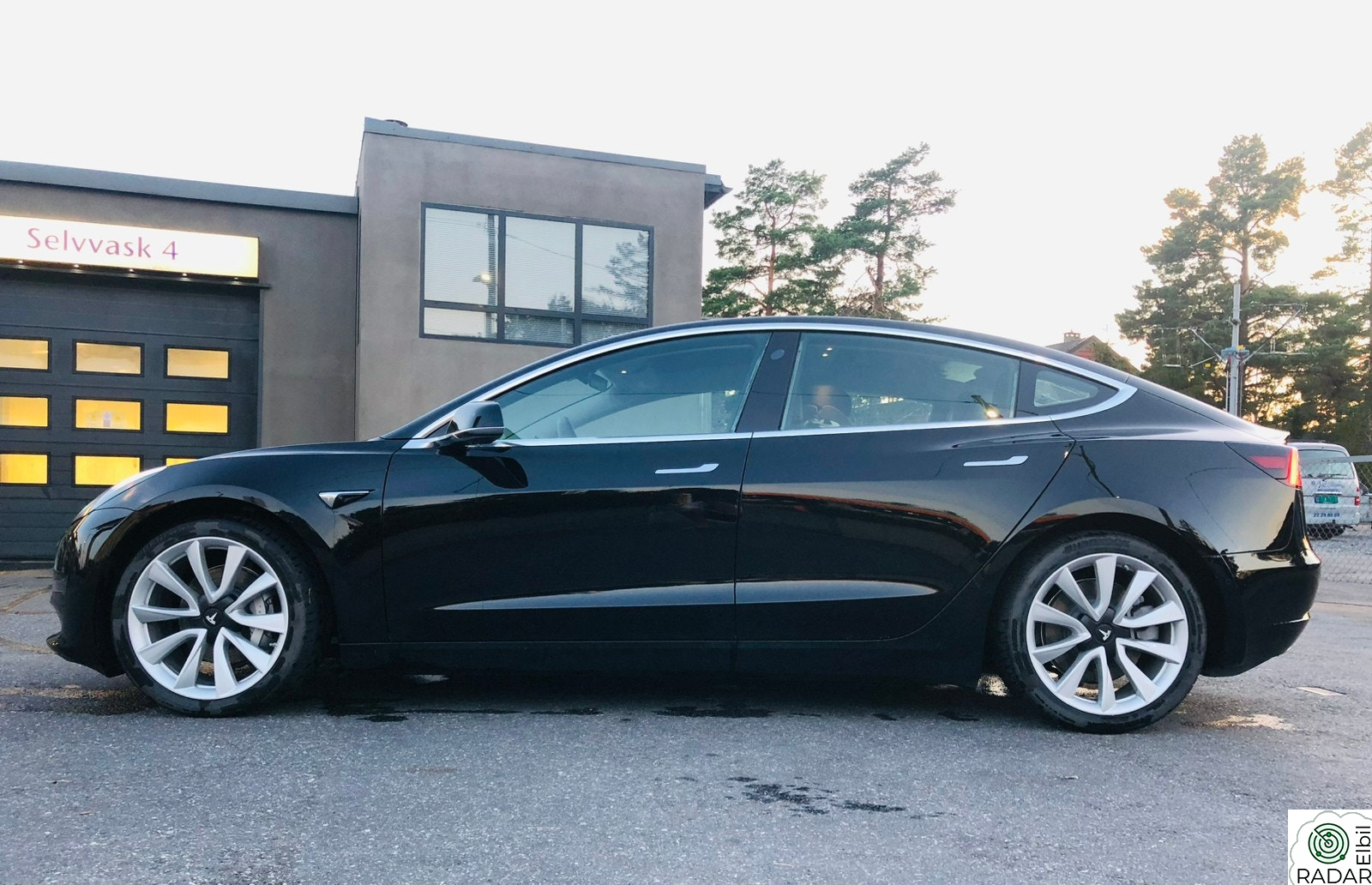 TESLA Model 3 EU-godkjent/ Long Range/ AWD/ Panorama/ Premium