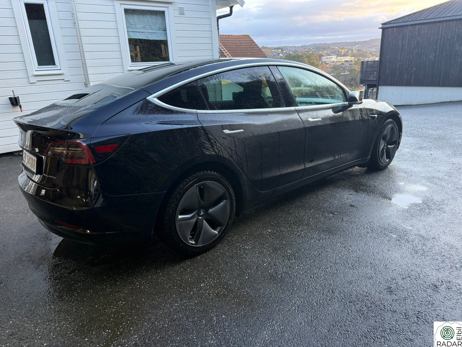 TESLA Model 3 LR AWD. 8 nye dekk. Ny ac radiator.