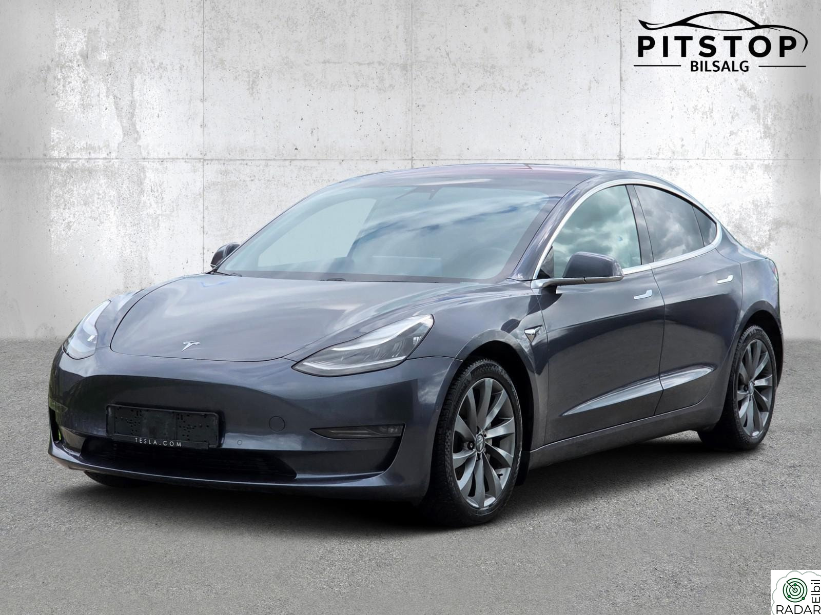 TESLA Model 3 AWD Longrange 560km Autopilot HW3 Premium Euok 06/2028