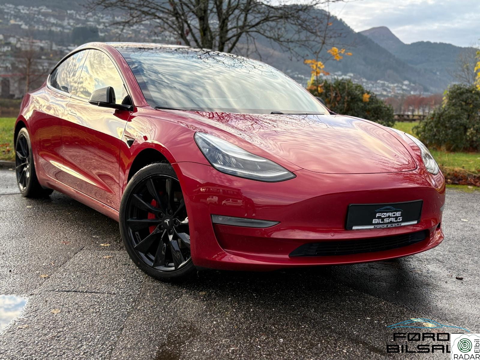 TESLA Model 3 LR AWD/ 560km / Ryggekamera/ Garanti/